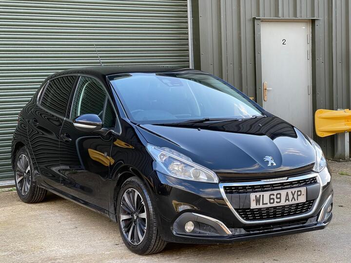 Peugeot 208 1.2 PureTech Tech Edition Euro 6 (s/s) 5dr