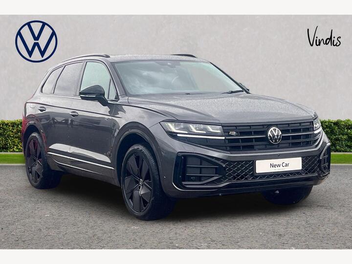 Volkswagen Touareg 3.0 TDI V6 Black Edition Tiptronic 4Motion Euro 6 (s/s) 5dr