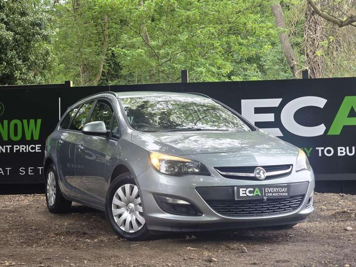 Vauxhall Astra 1.7 CDTi EcoFLEX Exclusiv Sports Tourer Euro 5 (s/s) 5dr
