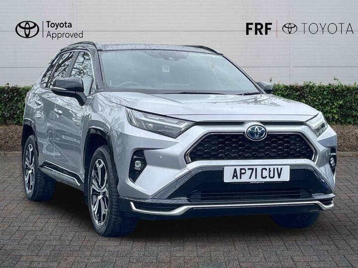 Toyota RAV4 2.5 VVT 18.1kWh Dynamic CVT 4WD Euro 6 (s/s) 5dr Toyota RAV4 2.5 VVT 18.1kWh Dynamic CVT 4WD Euro 6 (s/s) 5dr