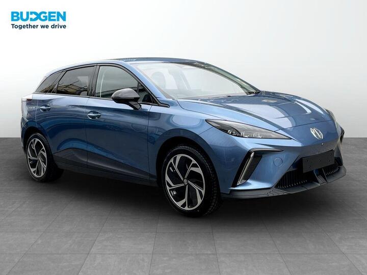 MG MG4 64kWh Premium Long Range Auto 5dr