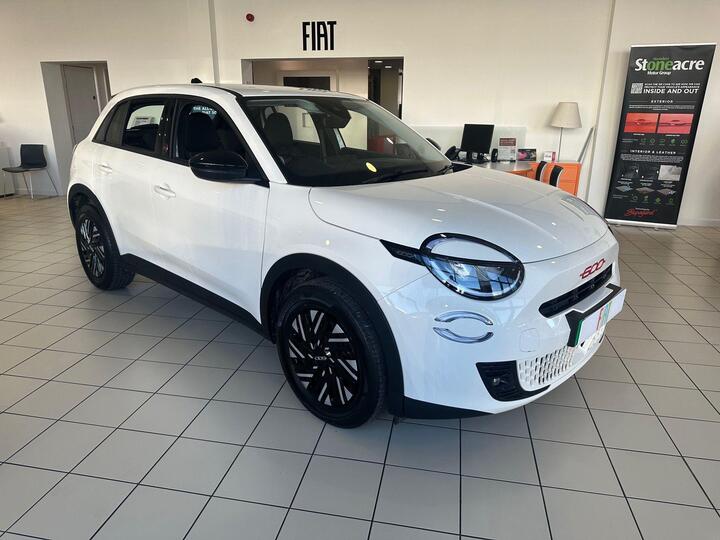 Fiat 600 54kWh RED Auto 5dr