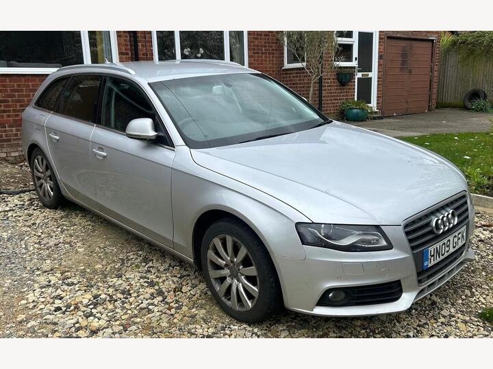 Audi A4 Avant 2.0 TDI Executive SE Multitronic Euro 4 5dr