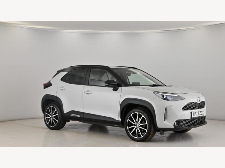 Toyota YARIS CROSS 1.5 VVT-h GR SPORT E-CVT Euro 6 (s/s) 5dr
