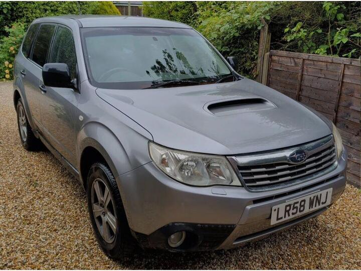 Subaru Forester 2.0D X 4WD Euro 4 5dr Subaru Forester 2.0D X 4WD Euro 4 5dr
