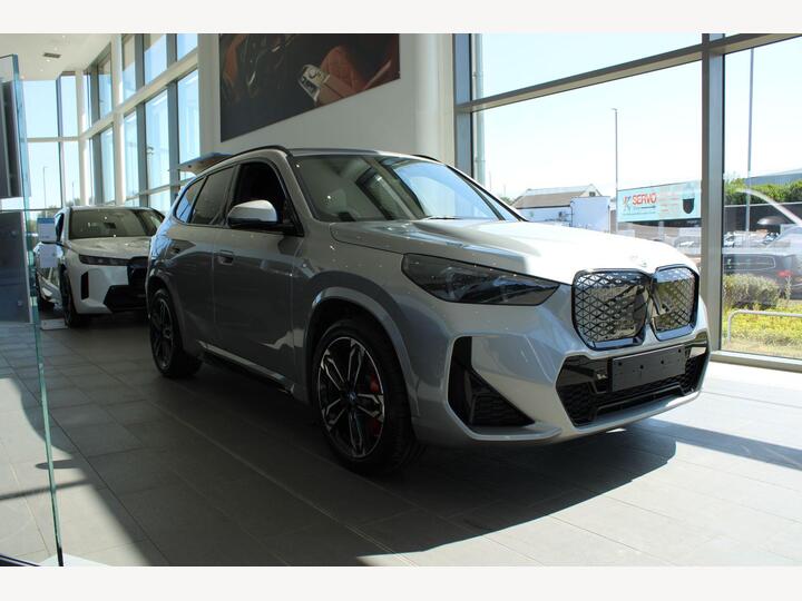 BMW IX1 20 66.5kWh M Sport Auto EDrive 5dr (11kW Charger)