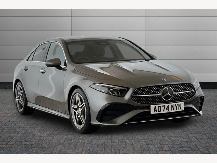 Mercedes-Benz A Class 1.3 A200h MHEV AMG Line (Executive) 7G-DCT Euro 6 (s/s) 4dr Mercedes-Benz A Class 1.3 A200h MHEV AMG Line (Executive) 7G-DCT Euro 6 (s/s) 4dr