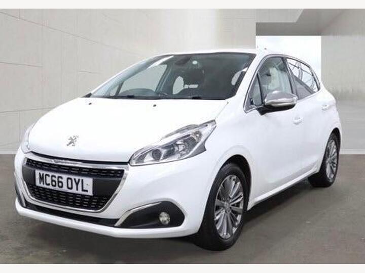 Peugeot 208 1.2 PureTech Allure Euro 6 5dr