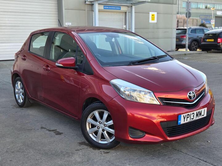 Toyota Yaris 1.33 Dual VVT-i TR Multidrive S Euro 5 5dr