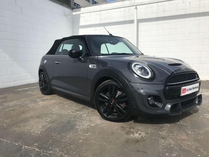 MINI Convertible 2.0 Cooper S Sport Steptronic Euro 6 (s/s) 2dr