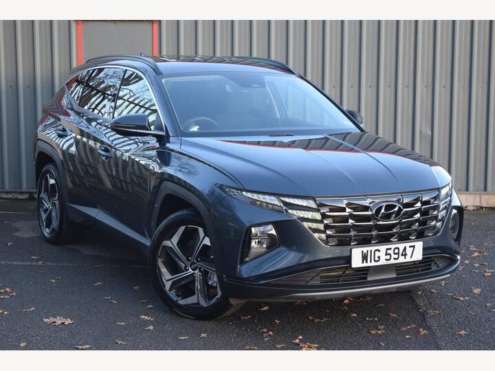 Hyundai TUCSON 1.6 H T-GDi Premium Auto Euro 6 (s/s) 5dr Hyundai TUCSON 1.6 H T-GDi Premium Auto Euro 6 (s/s) 5dr