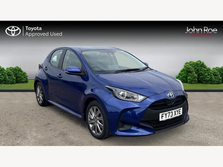Toyota Yaris 1.5 VVT-h Icon E-CVT Euro 6 (s/s) 5dr
