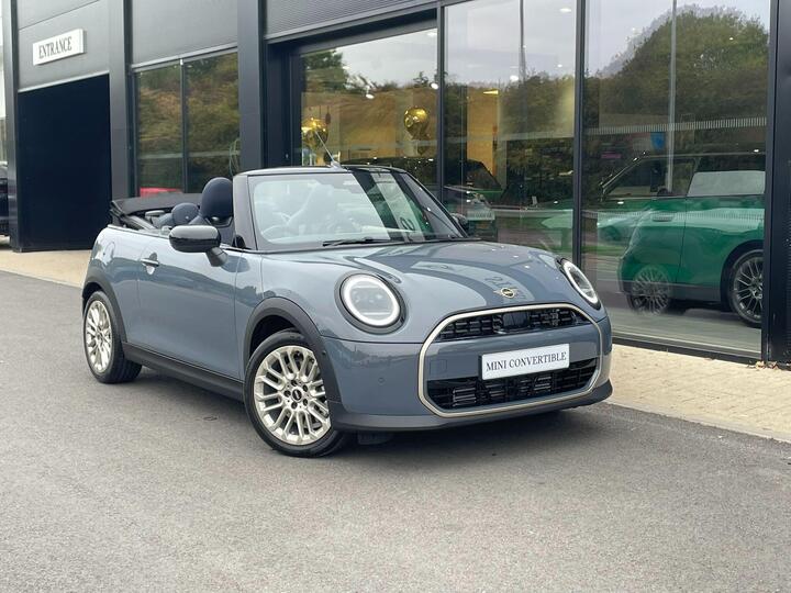 MINI Convertible 1.5 Cooper Exclusive Steptronic Euro 6 (s/s) 2dr