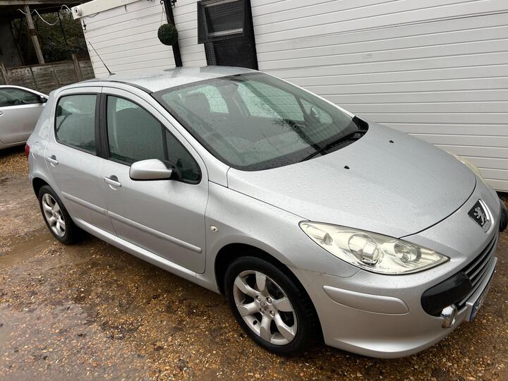 Peugeot 307 1.6 HDi S 5dr