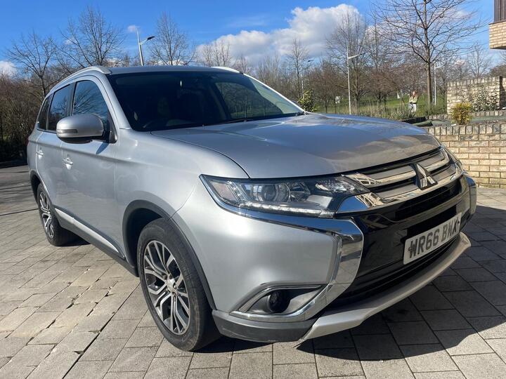 Mitsubishi Outlander 2.2 DI-D GX3 Auto 4WD Euro 6 5dr