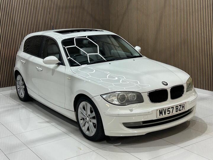 BMW 1 Series 2.0 120d SE Steptronic Euro 4 5dr