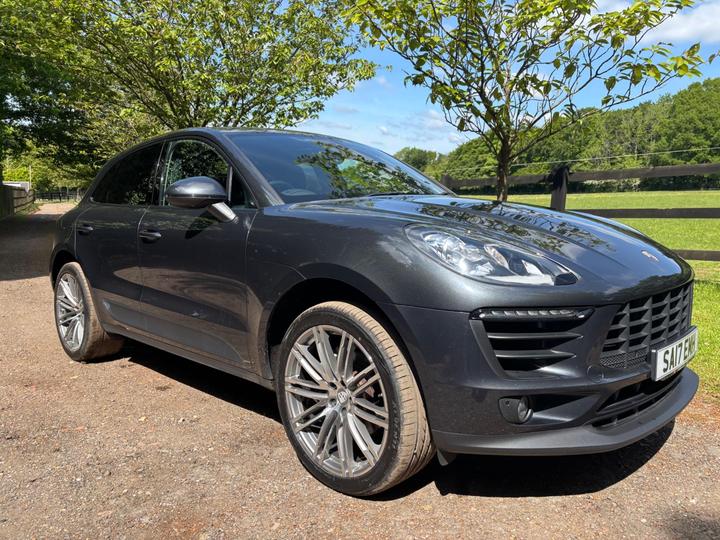 Porsche Macan 2.0T PDK 4WD Euro 6 (s/s) 5dr