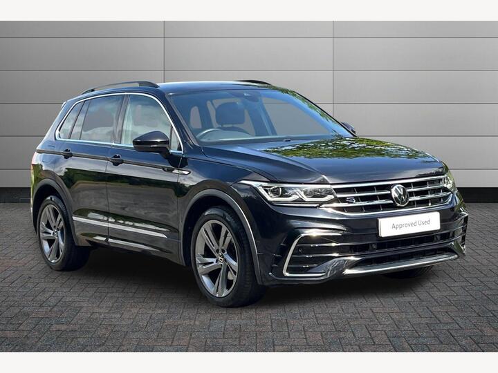 Volkswagen Tiguan 1.5 TSI R-Line Edition DSG Euro 6 (s/s) 5dr Volkswagen Tiguan 1.5 TSI R-Line Edition DSG Euro 6 (s/s) 5dr
