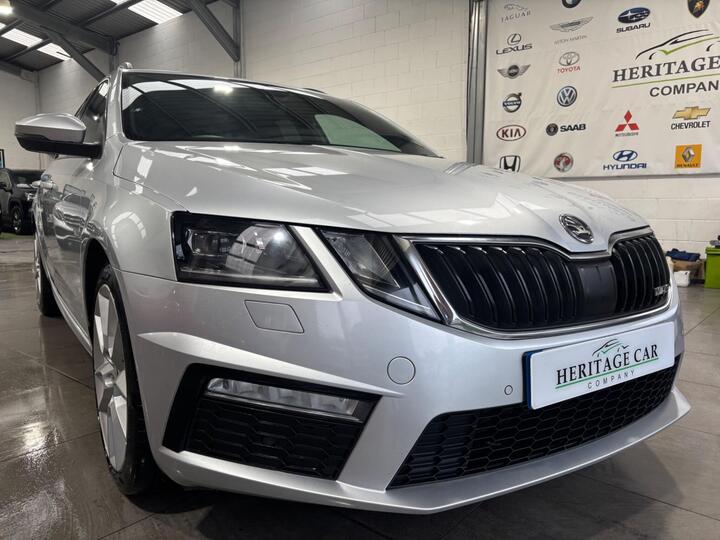 Skoda Octavia 2.0 TDI VRS DSG 4WD Euro 6 (s/s) 5dr