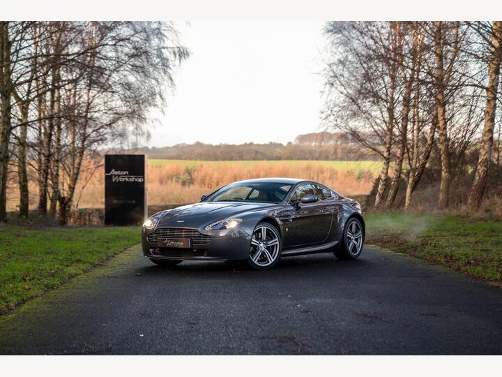 Aston Martin Vantage 4.7 V8 Euro 4 2dr