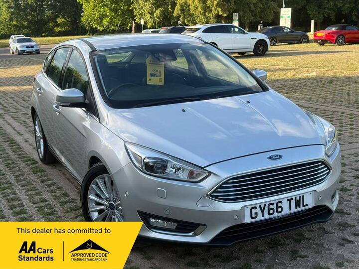 Ford Focus 1.0T EcoBoost Titanium X Euro 6 (s/s) 5dr
