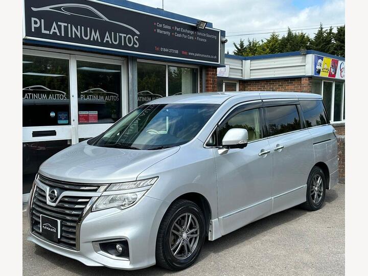Nissan ELGRAND 8 SEATER / HIGHWAY STAR / ULEZ  + LEZ EXEMPT