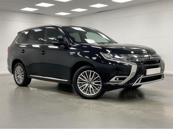 Mitsubishi OUTLANDER 2.4h TwinMotor 13.8kWh Exceed CVT 4WD Euro 6 (s/s) 5dr