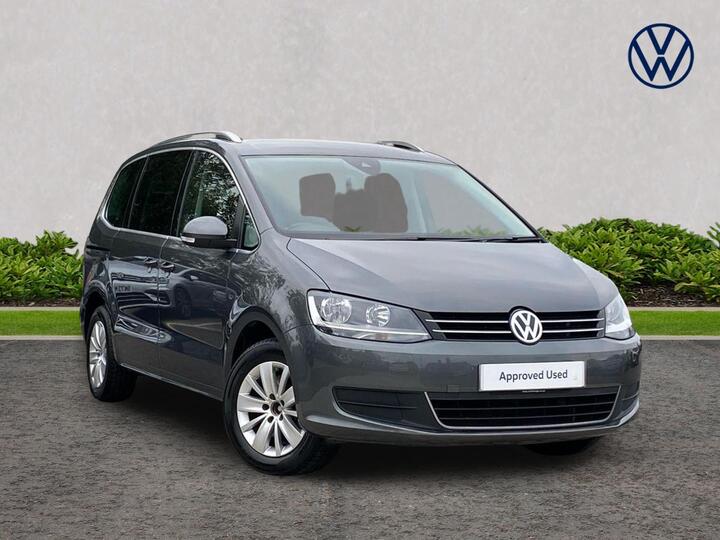 Volkswagen Sharan 1.4 TSI SE Nav DSG Euro 6 (s/s) 5dr Volkswagen Sharan 1.4 TSI SE Nav DSG Euro 6 (s/s) 5dr