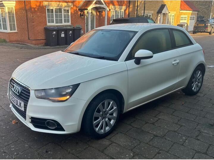 Audi A1 1.6 TDI Sport Euro 5 (s/s) 3dr