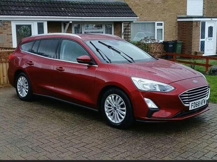 Ford Focus 1.5T EcoBoost Titanium Auto Euro 6 (s/s) 5dr
