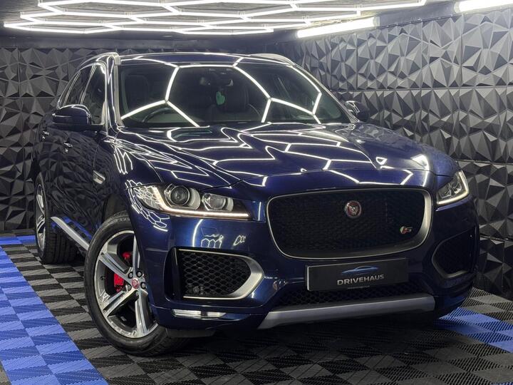 Jaguar F-PACE 3.0 D300 V6 S Auto AWD Euro 6 (s/s) 5dr