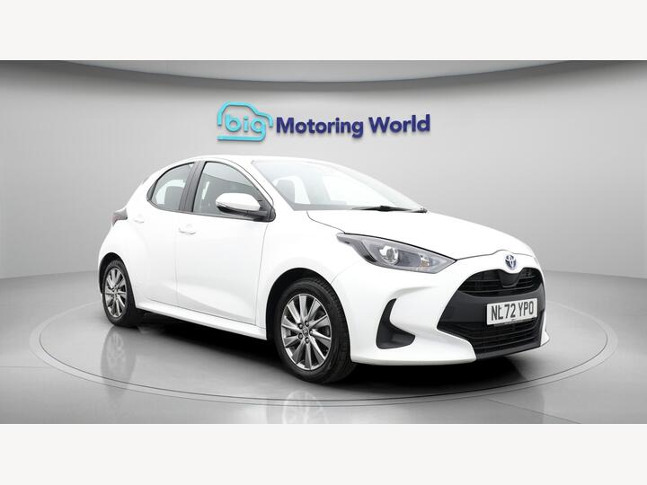 Toyota Yaris 1.5 VVT-h Icon E-CVT Euro 6 (s/s) 5dr