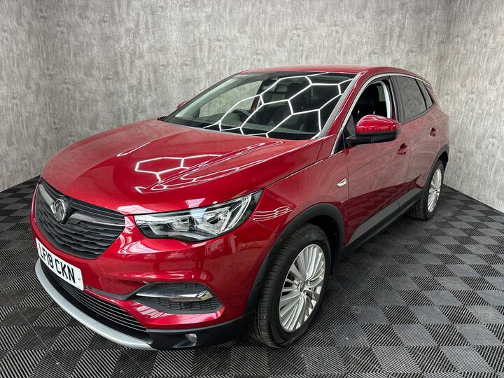 Vauxhall Grandland X 1.2 Turbo Tech Line Nav Euro 6 (s/s) 5dr