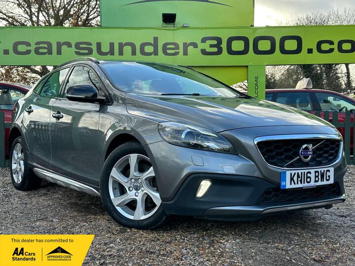 Volvo V40 2.0 D2 Lux Nav Euro 6 (s/s) 5dr