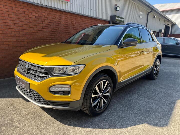 Volkswagen T-Roc 1.5 TSI EVO Design DSG Euro 6 (s/s) 5dr Volkswagen T-Roc 1.5 TSI EVO Design DSG Euro 6 (s/s) 5dr