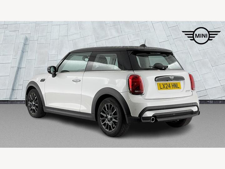 MINI Hatch 1.5 Cooper Classic Steptronic Euro 6 (s/s) 3dr