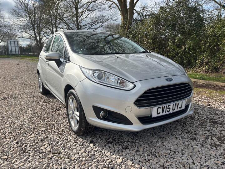 Ford FIESTA 1.25 Zetec Euro 5 5dr
