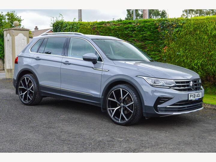 Volkswagen TIGUAN 2.0 TDI Elegance DSG Euro 6 (s/s) 5dr