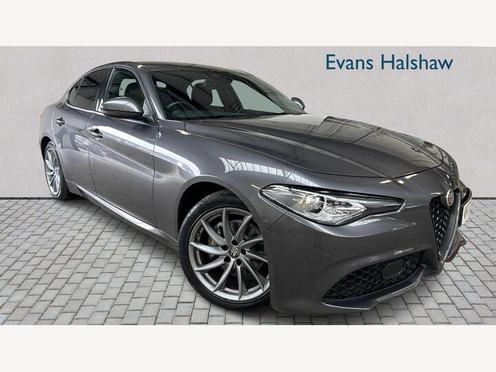 Alfa Romeo Giulia 2.0T Sprint Auto Euro 6 (s/s) 4dr Alfa Romeo Giulia 2.0T Sprint Auto Euro 6 (s/s) 4dr