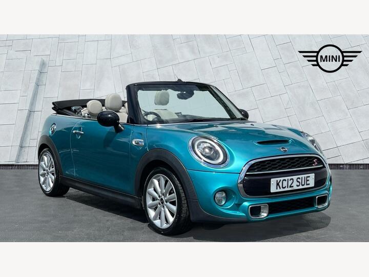 MINI Convertible 2.0 Cooper S Euro 6 (s/s) 2dr MINI Convertible 2.0 Cooper S Euro 6 (s/s) 2dr