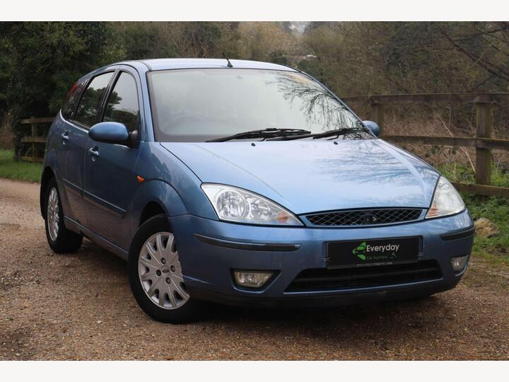 Ford Focus 1.6i 16v Ghia 5dr