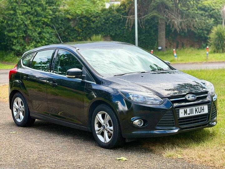 Ford Focus 1.6 Zetec Euro 5 5dr