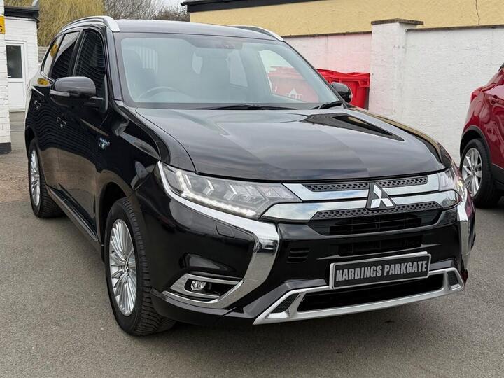 Mitsubishi Outlander 2.4h TwinMotor 13.8kWh 4h CVT 4WD Euro 6 (s/s) 5dr
