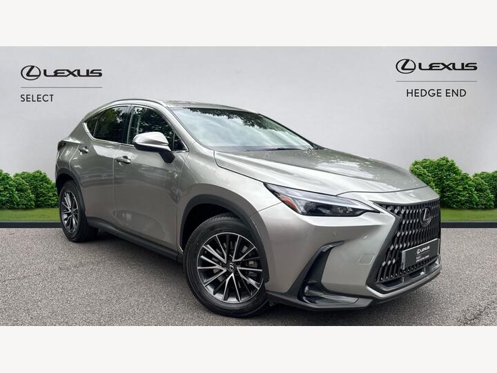 Lexus NX 2.5 450h+ 18.1kWh Premium E-CVT 4WD Euro 6 (s/s) 5dr