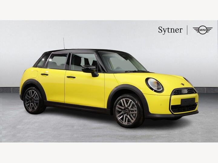 MINI Cooper 1.5C Classic Steptronic Euro 6 (s/s) 5dr
