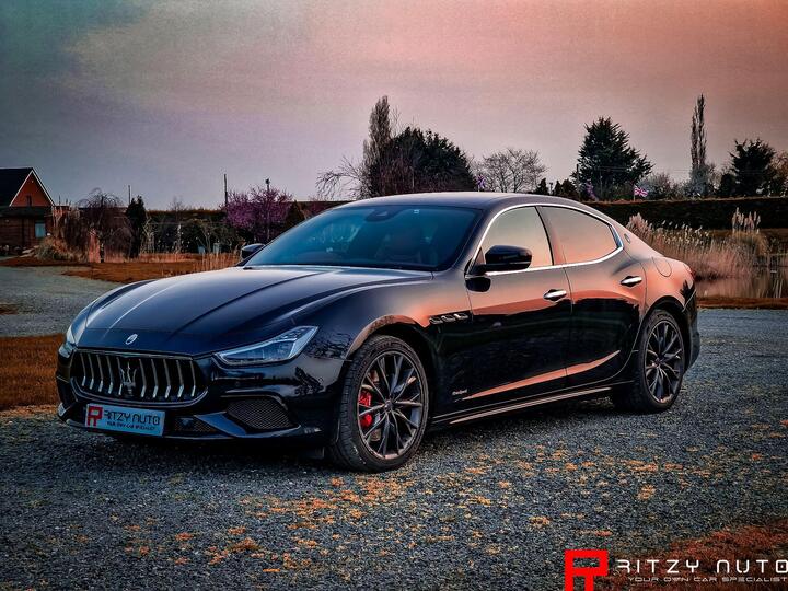 Maserati Ghibli 3.0 V6 Royale ZF Euro 6 (s/s) 4dr