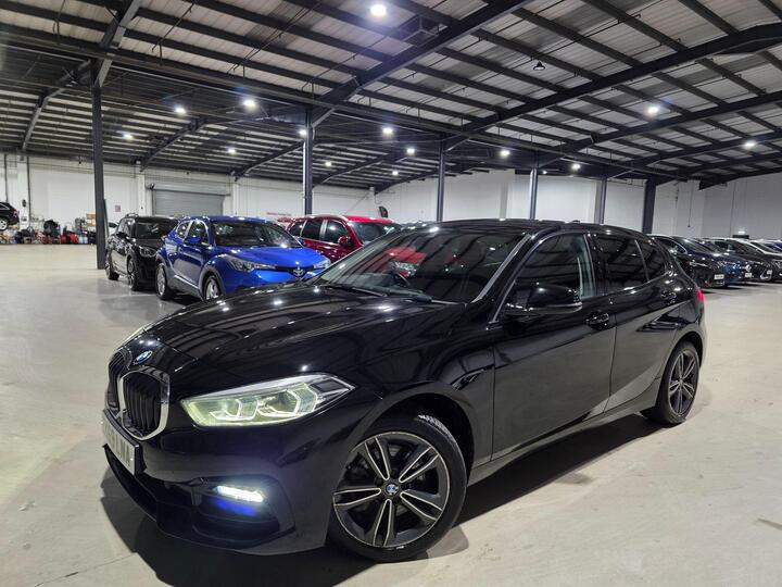 BMW 1 Series 1.5 118i Sport DCT Euro 6 (s/s) 5dr