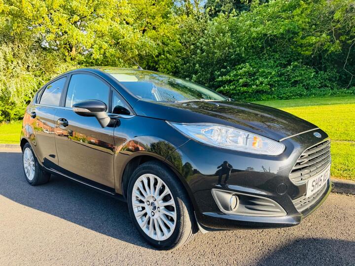 Ford Fiesta 1.0T EcoBoost Titanium Euro 6 (s/s) 5dr