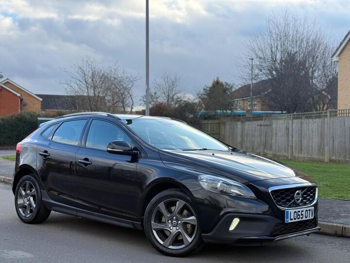 Volvo V40 Cross Country 2.0 D2 Lux Nav Auto Euro 6 (s/s) 5dr