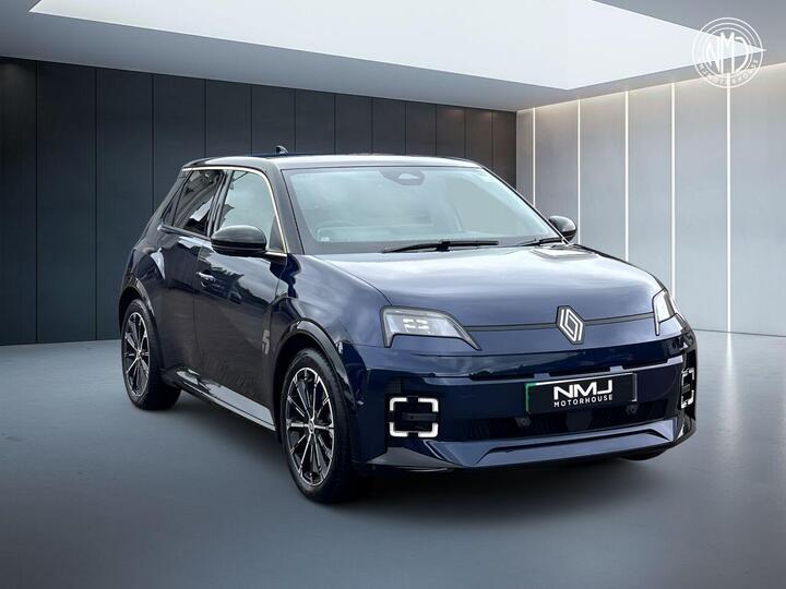 Renault 5 E-Tech Electric Urban Range 40kWh Iconic Five Auto 5dr Renault 5 E-Tech Electric Urban Range 40kWh Iconic Five Auto 5dr